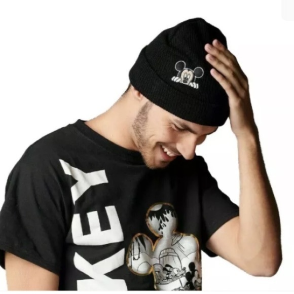 خبازي neff mickey mouse beanie 